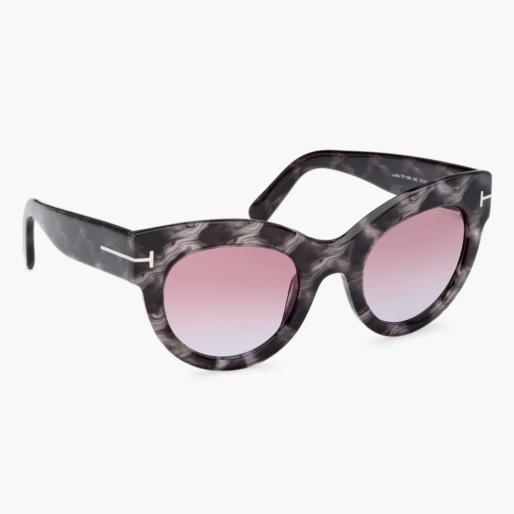 Tom Ford TF 1063 56Z Lucilla 51mm- 24-140 •2 Butterfly Sunglasses Black Havana